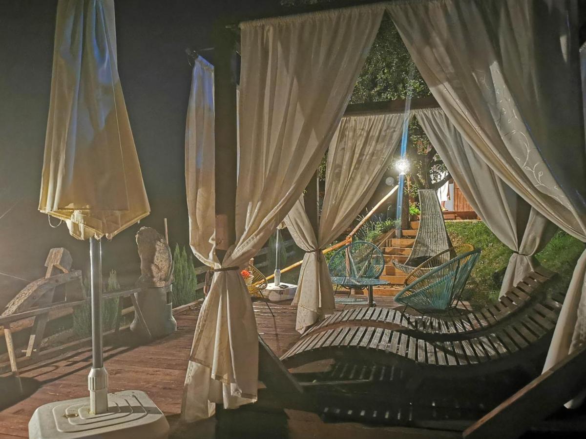 فندق Glamping Mm Muta المظهر الخارجي الصورة